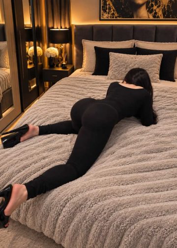 Maya Cardiff Escort
